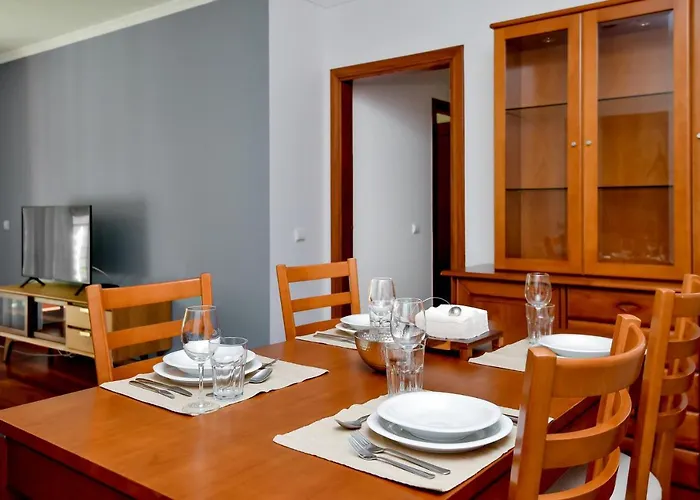 Lido Gardens 公寓 *